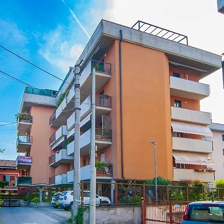 Modern Flat - Fiera & Free Parking Διαμέρισμα