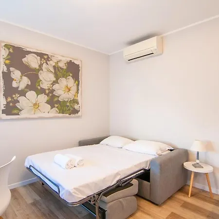 Διαμέρισμα Modern Flat - Fiera & Free Parking Βερόνα