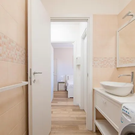 Modern Flat - Fiera & Free Parking Διαμέρισμα Βερόνα