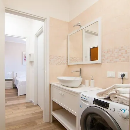 Modern Flat - Fiera & Free Parking 아파트