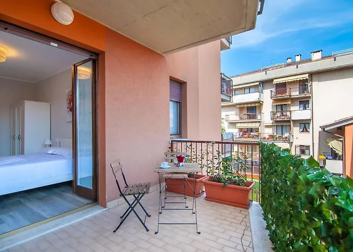 Modern Flat - Fiera & Free Parking Διαμέρισμα Βερόνα